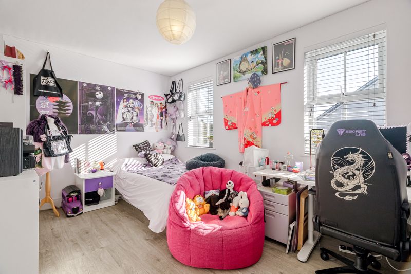 Ivy Gate- click for photo gallery